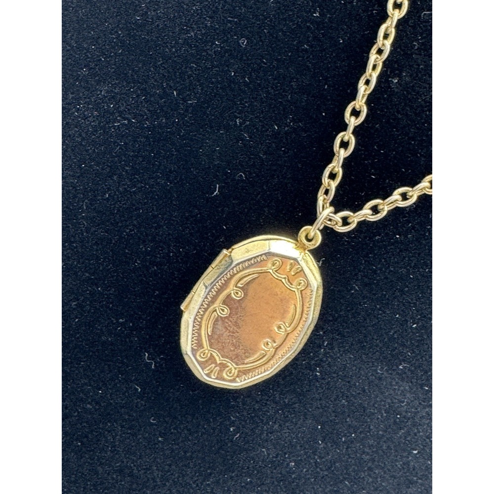 9" Gold Tone Locket Necklace